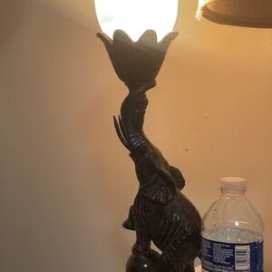 Vintage elephant table lamp